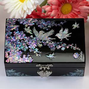 Discover the Elegance of Handcrafted Vietnamese Lacquer Jewelry Storage