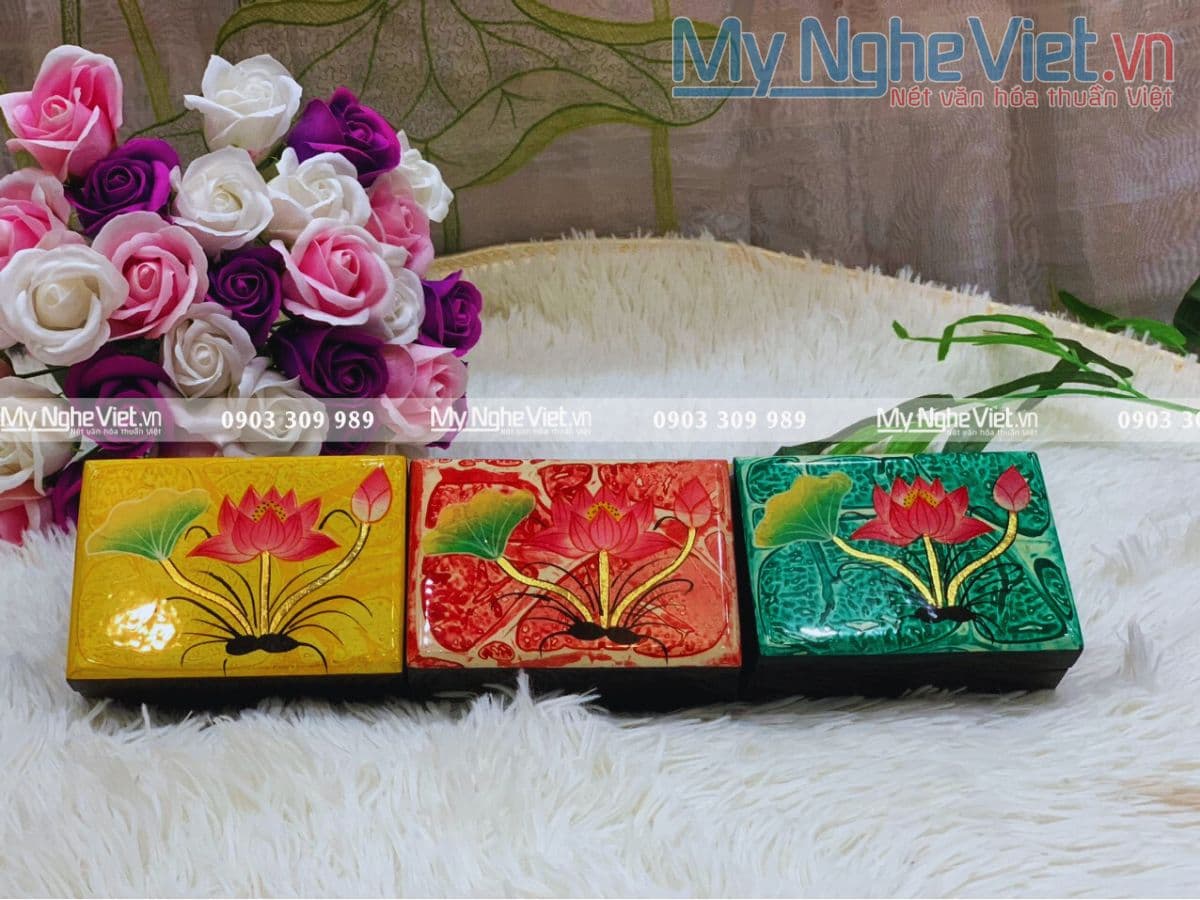 Handcrafted Lacquer Jewelry Box | Elevated Lotus Relief Design